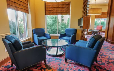 Photo 3 - Hilton Garden Inn Manchester Downtown