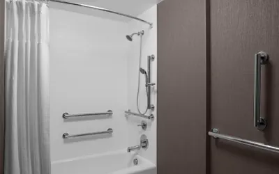 Photo 3 - SpringHill Suites Grand Rapids Airport Southeast