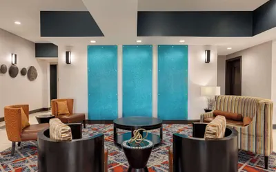 Photo 4 - La Quinta Inn & Suites by Wyndham Oxford - Anniston