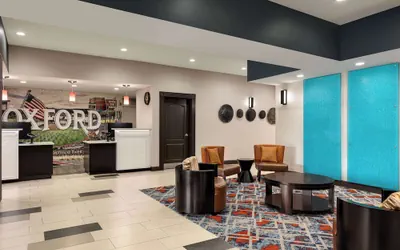 Photo 3 - La Quinta Inn & Suites by Wyndham Oxford - Anniston