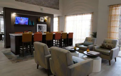 Photo 3 - Hampton Inn Searcy
