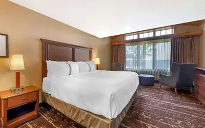 Photo 2 - Best Western Premier The Lodge on Lake Detroit