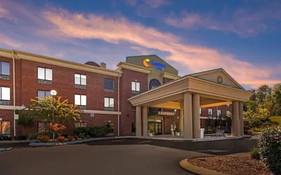 Photo 2 - Comfort Inn Dayton South