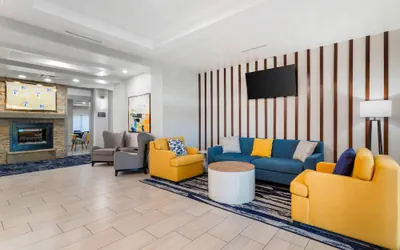 Photo 4 - Comfort Inn Dayton South