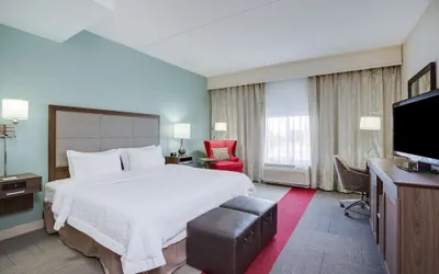 Photo 5 - Hampton Inn Middletown