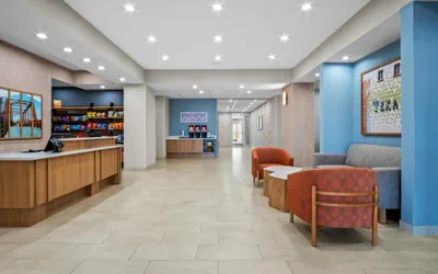 Photo 3 - Hampton Inn & Suites Waxahachie