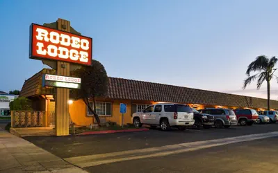 Photo 2 - Rodeo Lodge