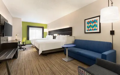 Photo 5 - Holiday Inn Express & Suites Shawnee by IHG