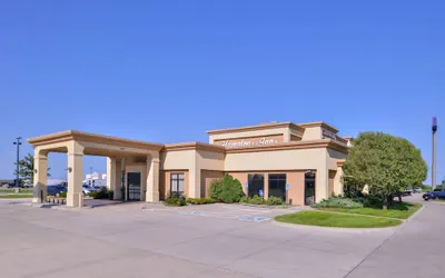 Photo 2 - Hampton Inn York