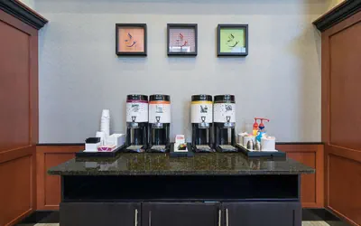 Photo 3 - Hampton Inn & Suites Indianapolis/Brownsburg