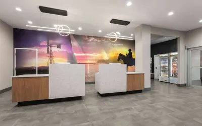 Photo 3 - La Quinta Inn & Suites by Wyndham Belton - Temple South