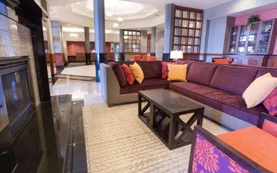 Photo 4 - Drury Inn & Suites Cincinnati Sharonville