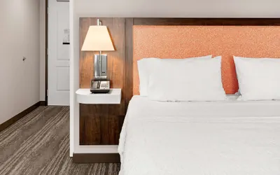 Photo 5 - Hampton Inn & Suites Burlington