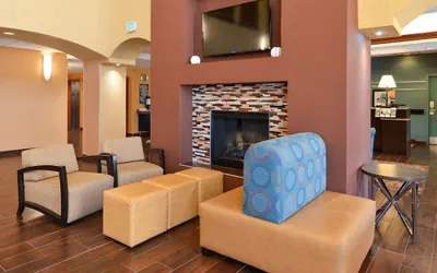 Photo 5 - Hampton Inn & Suites Albuquerque-Coors Road