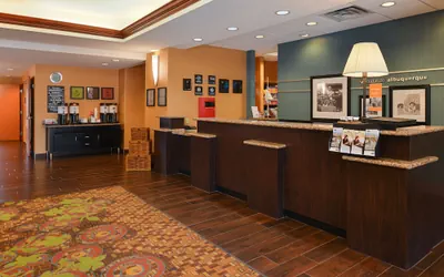 Photo 4 - Hampton Inn & Suites Albuquerque-Coors Road