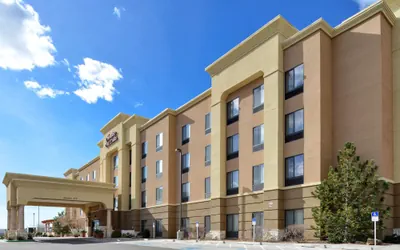 Photo 2 - Hampton Inn & Suites Albuquerque-Coors Road