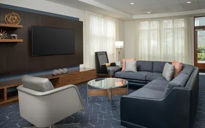 Photo 3 - Courtyard by Marriott Seattle Kirkland