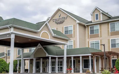Photo 2 - Country Inn & Suites by Radisson, Lake George (Queensbury), NY