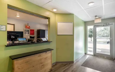 Photo 3 - Extended Stay America Select Suites - Pensacola - Northeast