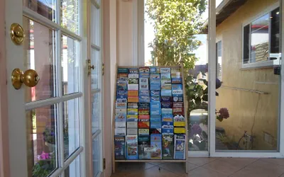 Photo 3 - Hitching Post Studios Inn