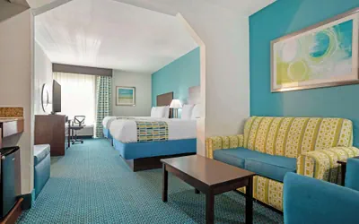 Photo 5 - Best Western Plus Blue Angel Inn
