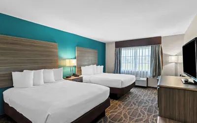Photo 5 - Best Western Presidential Hotel & Suites