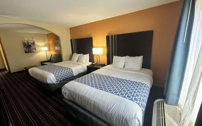 Photo 5 - Best Western Plus Bass Hotel & Suites