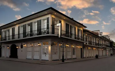 Photo 2 - Chateau Hotel