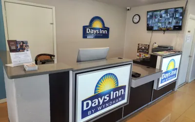 Photo 4 - Days Inn by Wyndham Hardeeville North/I-95 & US 278