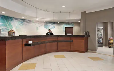 Photo 3 - SpringHill Suites by Marriott Dulles Airport