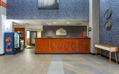 Photo 3 - Wingate by Wyndham Chesapeake