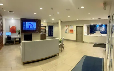 Holiday Inn Express & Suites Marquette by IHG