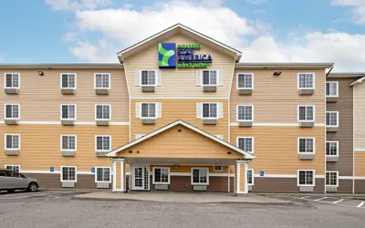 Photo 2 - Extended Stay America Select Suites - Wichita - Airport