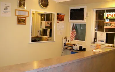 Photo 3 - Economy Inn