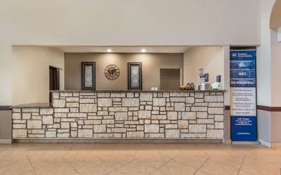 Photo 5 - Best Western La Grange Inn & Suites