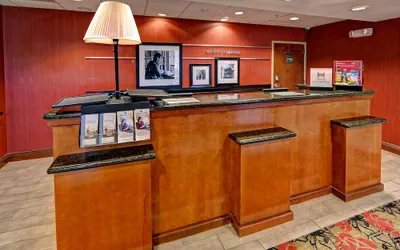 Photo 3 - Hampton Inn Quincy