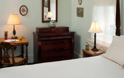 Photo 5 - Devereaux Shields House