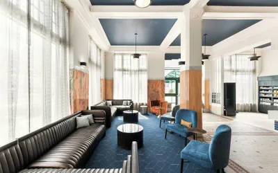 Photo 2 - Courtyard by Marriott St. Petersburg Downtown