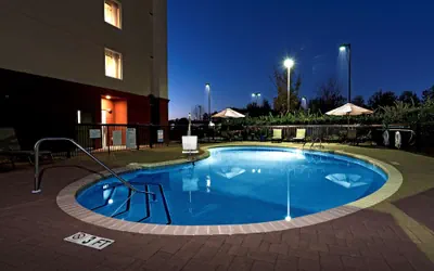 Photo 2 - Hampton Inn Statesville