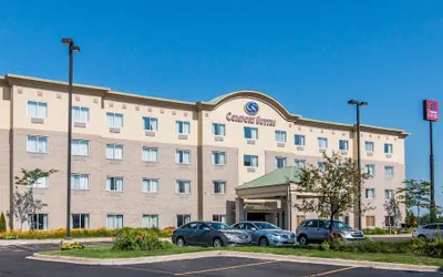 Photo 2 - Comfort Suites Wixom - Novi