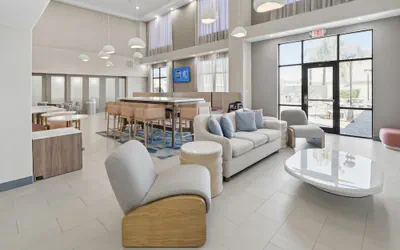 Photo 3 - Hampton Inn & Suites Pharr