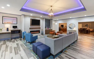 Photo 5 - La Quinta Inn & Suites by Wyndham Oklahoma City - Moore
