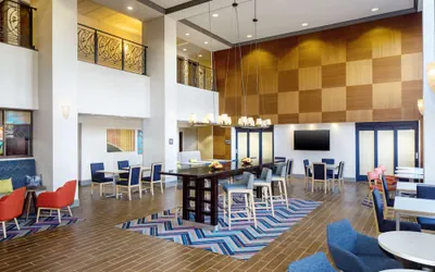 Photo 4 - Hampton Inn Garden City Long Island
