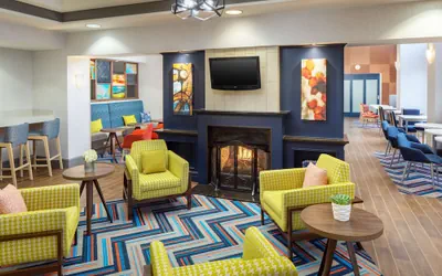 Photo 3 - Hampton Inn Garden City Long Island