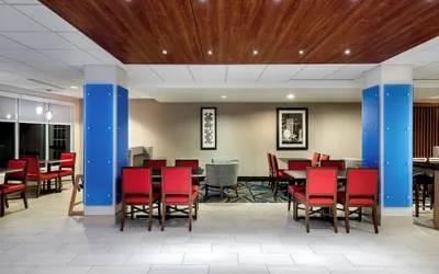 Holiday Inn Express & Suites Daphne- Spanish Fort Area by IHG