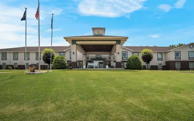 Photo 2 - Quality Inn & Suites Chambersburg Northeast