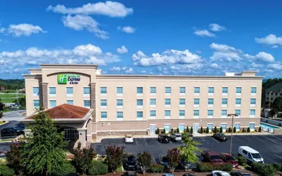 Photo 2 - Holiday Inn Express Hotel & Suites Cookeville by IHG