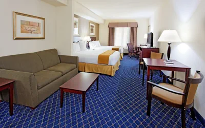 Photo 3 - Holiday Inn Express Hotel & Suites Cookeville by IHG
