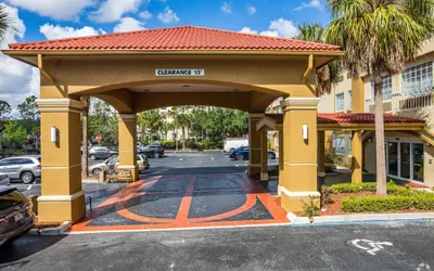 Stay Well Inn & Suites