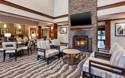 Photo 4 - Staybridge Suites Kalamazoo by IHG